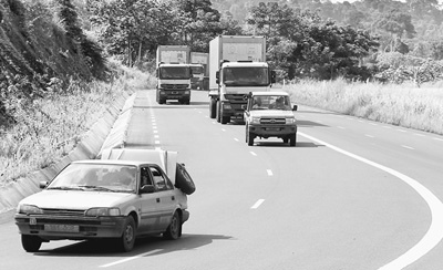 搭中國快車，促非洲發(fā)展