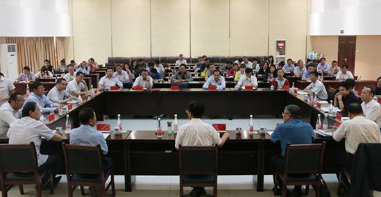 省國資委黨委副書記、副主任陳志忠 在青海物產(chǎn)集團(tuán)講專題黨課