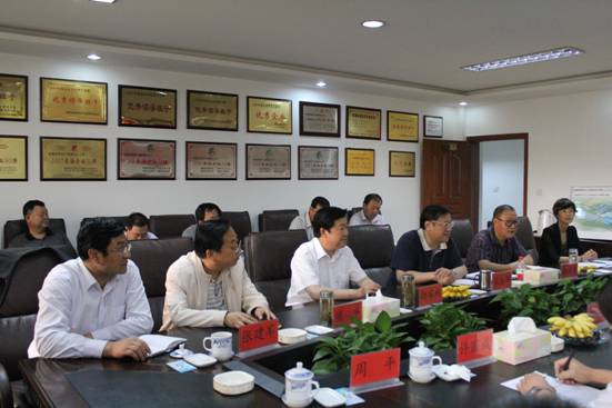 省委常委、副省長駱玉林實地考察物產(chǎn)集團&ldquo;雙百&rdquo;行動重點項目